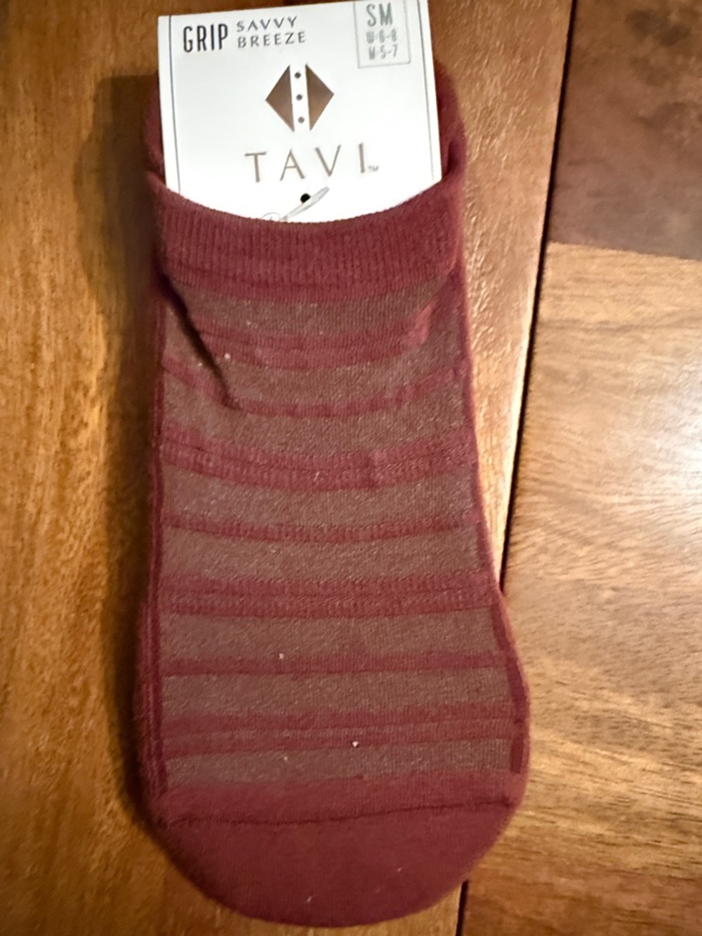Ankle length very light and  breezy. in Burgundy Stripe grip socks